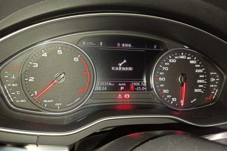 Used Audi A4L 2018 30th Anniversary Edition 45 TFSI quattro Individual Sport Edition Odometer Close Up