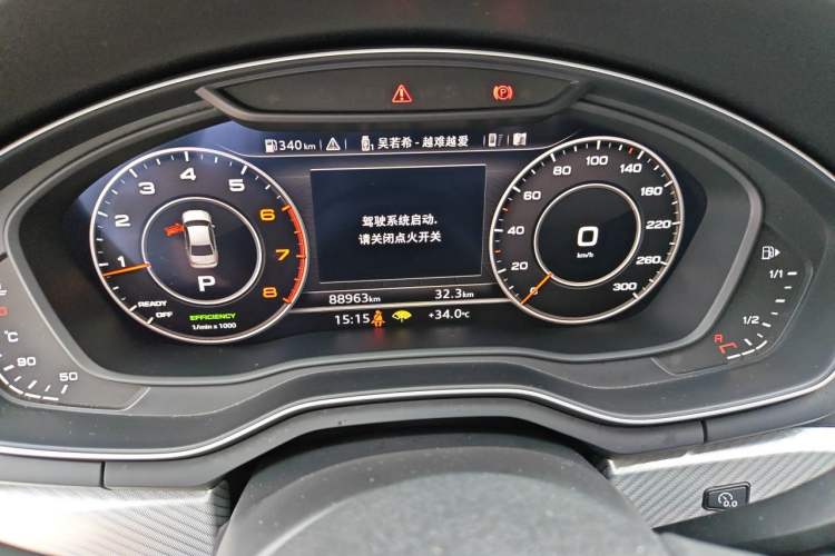 Used Audi A4L 2018 30th Anniversary Edition 40 TFSI Fashion Model Odometer Close Up