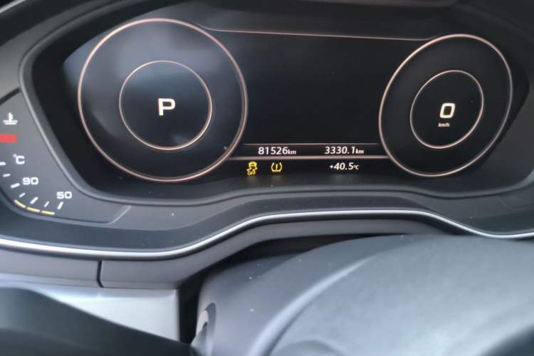 Used Audi A4L 2018 30th Anniversary Edition 40 TFSI Sport Edition Odometer Close Up