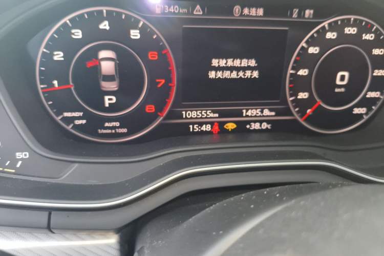 Used Audi A4L 2018 30th Anniversary Edition 40 TFSI Fashion Model Odometer Close Up