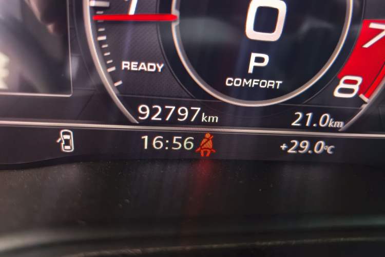 Used Audi A4L 2018 30th Anniversary Edition 45 TFSI quattro Sport model Odometer Close Up