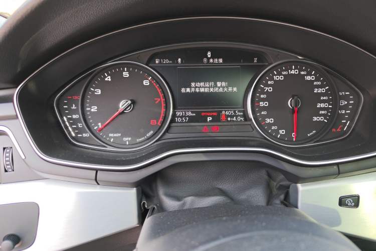 Used Audi A4L 2018 30th Anniversary Edition 45 TFSI quattro Individual Sport Edition Odometer Close Up