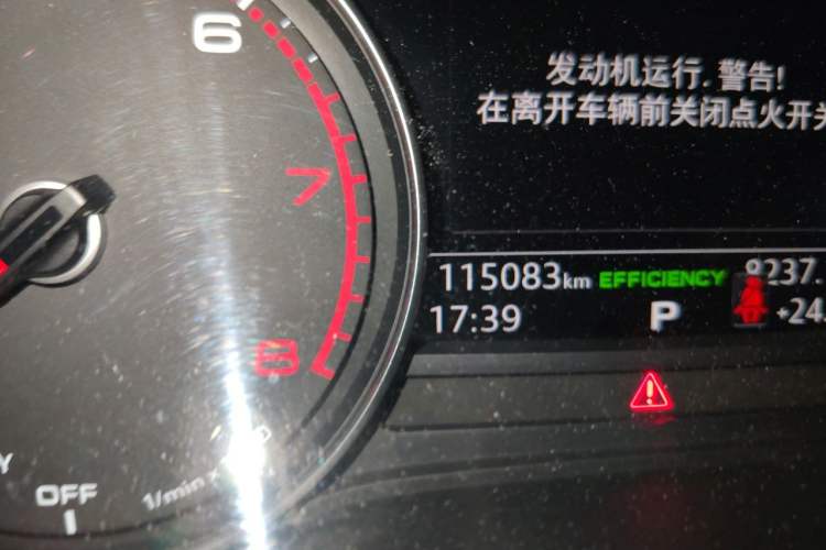 Used Audi A4L 2018 30th Anniversary Edition 40 TFSI Trendy Model Odometer Close Up