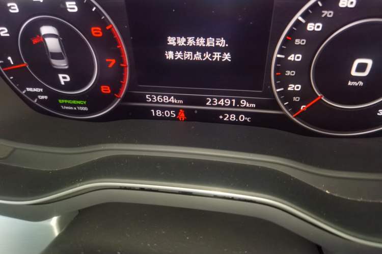 Used Audi A4L 2018 30th Anniversary Edition 40 TFSI Fashion Model Odometer Close Up