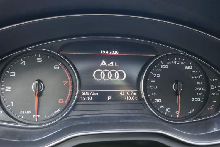 Used Audi A4L 2018 30th Anniversary Edition 40 TFSI Trendy Model Odometer Close Up
