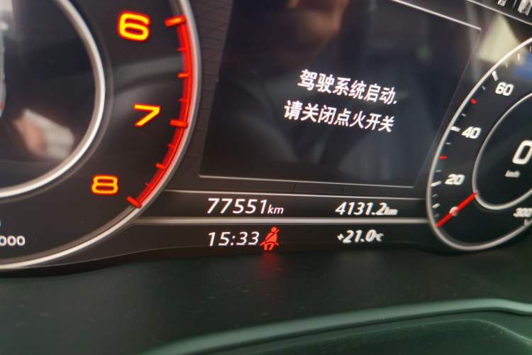 Used Audi A4L 2018 30th Anniversary Edition 40 TFSI Fashion Model Odometer Close Up