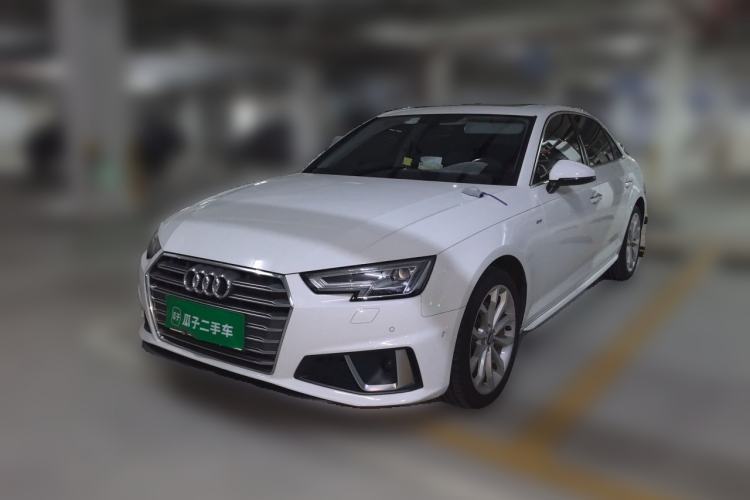 Gebrauchter Audi A4L 2018 30th Anniversary Edition 40 TFSI Fashion Model Guazi used car, China used car export, Used car for sale, Used  cars, Cheapest cars for sale