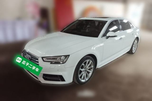 Ojetý Audi A4L 2018 30th Anniversary Edition 40 TFSI Fashion Model