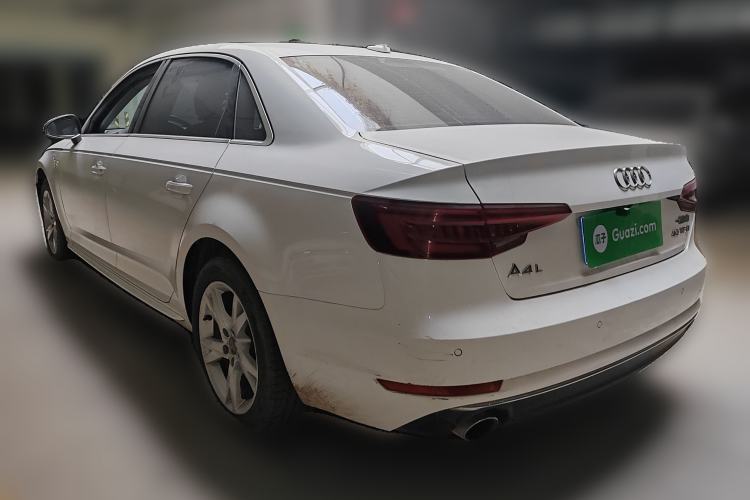 Used Audi A4L 2018 30th Anniversary Edition 40 TFSI Trendy Model Rear Left 45 Deg