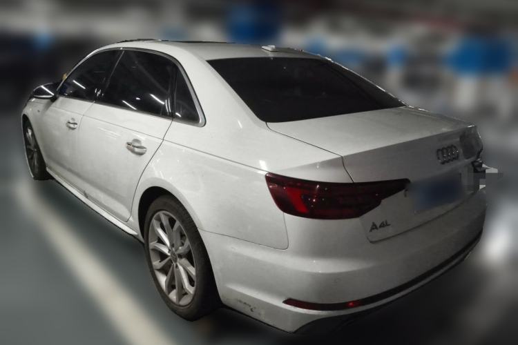 Used Audi A4L 2018 30th Anniversary Edition 40 TFSI Fashion Model Rear Left 45 Deg