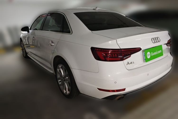 Used Audi A4L 2018 30th Anniversary Edition 40 TFSI Fashion Model Rear Left 45 Deg