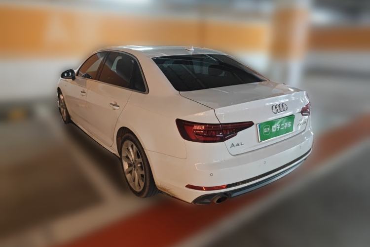 Used Audi A4L 2018 30th Anniversary Edition 40 TFSI Fashion Model Rear Left 45 Deg