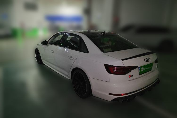 Used Audi A4L 2018 30th Anniversary Edition 40 TFSI Fashion Model Rear Left 45 Deg