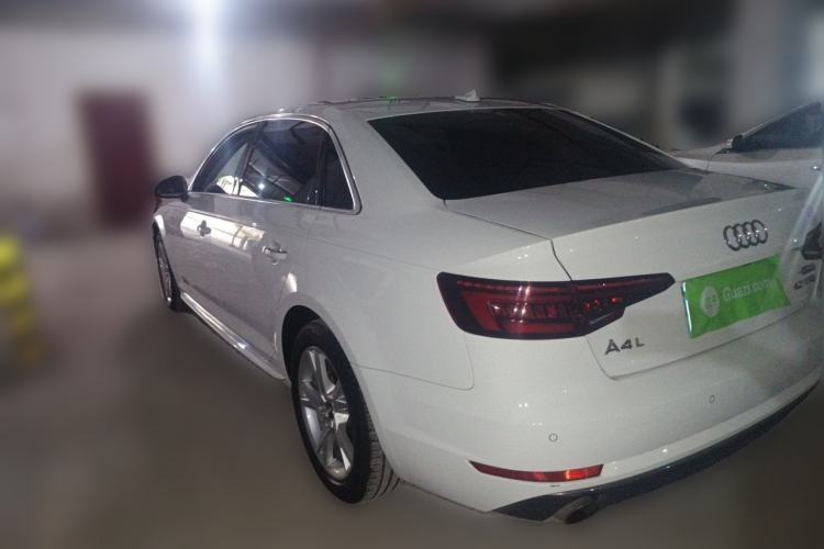 Used Audi A4L 2018 30th Anniversary Edition 40 TFSI Trendy Model Rear Left 45 Deg