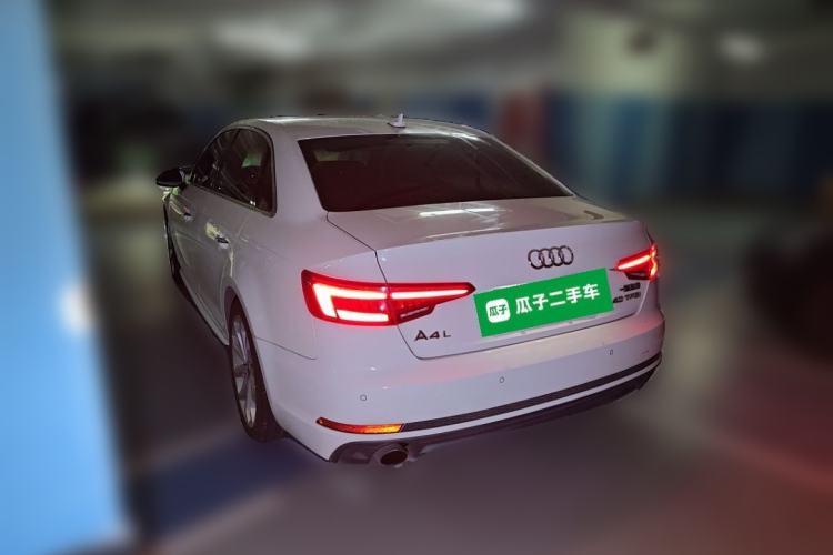 Used Audi A4L 2018 30th Anniversary Edition 40 TFSI Fashion Model Rear Left 45 Deg