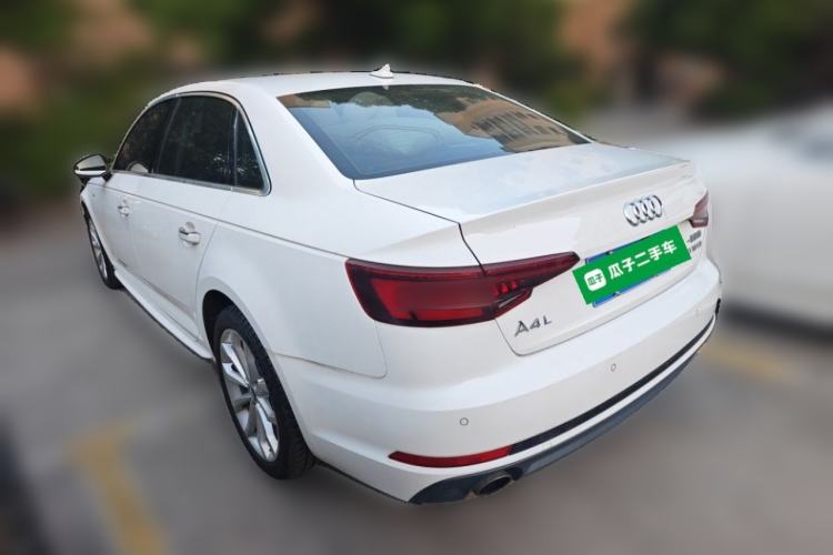 Used Audi A4L 2018 30th Anniversary Edition 40 TFSI Fashion Model Rear Left 45 Deg