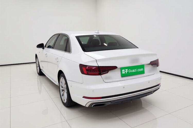 Used Audi A4L 2018 30th Anniversary Edition 40 TFSI Fashion Model Rear Left 45 Deg