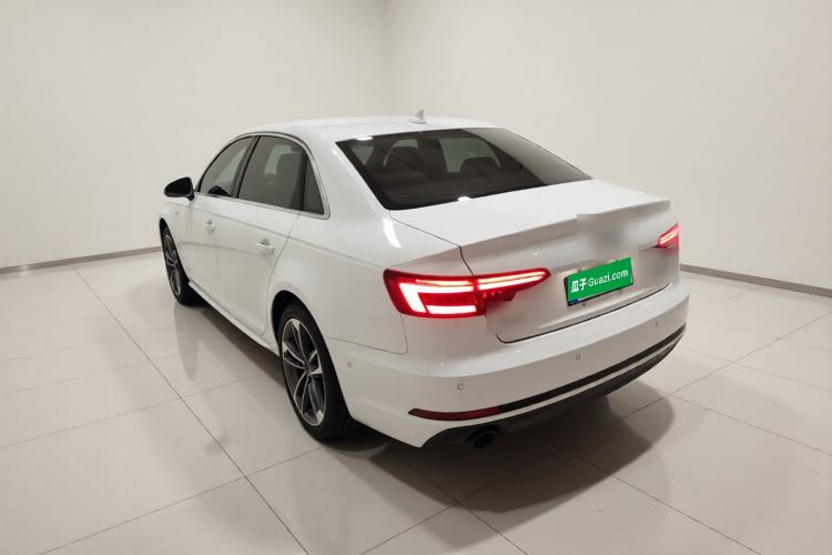 Used Audi A4L 2018 30th Anniversary Edition 40 TFSI Sport Edition Rear Left 45 Deg