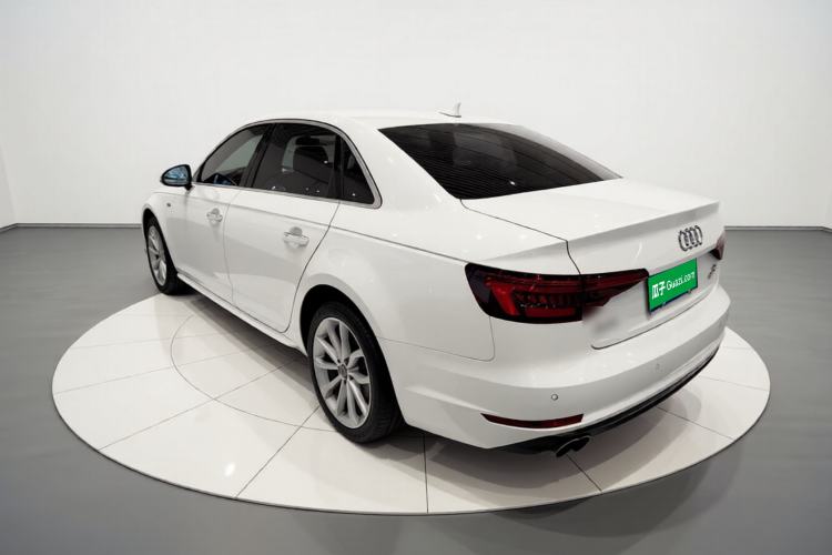 Used Audi A4L 2018 30th Anniversary Edition 40 TFSI Trendy Model Rear Left 45 Deg