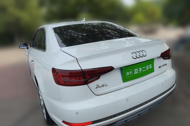 Used Audi A4L 2018 30th Anniversary Edition 40 TFSI Fashion Model Rear Left 45 Deg