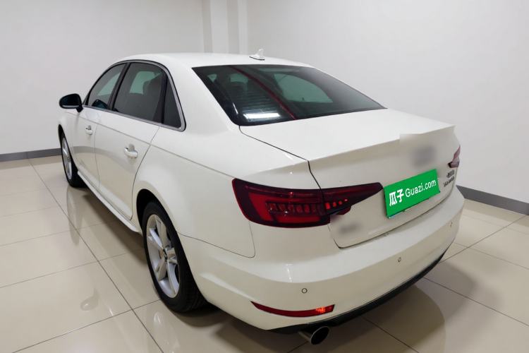 Used Audi A4L 2018 30th Anniversary Edition 30 TFSI Ambition Model Rear Left 45 Deg