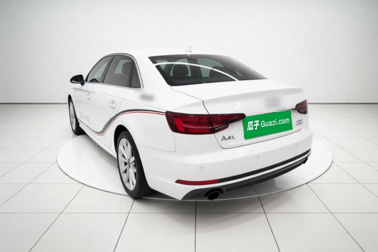 Used Audi A4L 2018 30th Anniversary Edition 40 TFSI Fashion Model Rear Left 45 Deg