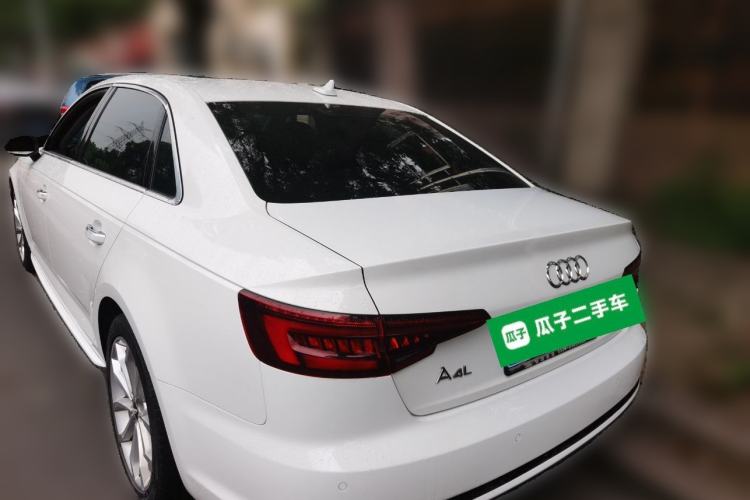 Used Audi A4L 2018 30th Anniversary Edition 40 TFSI Fashion Model Rear Left 45 Deg