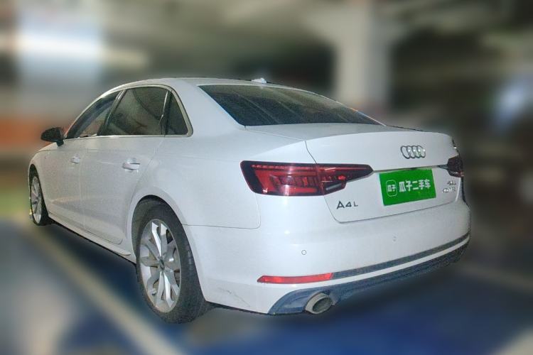 Used Audi A4L 2018 30th Anniversary Edition 40 TFSI Fashion Model Rear Left 45 Deg