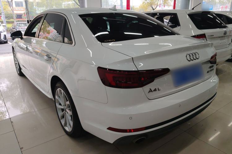 Used Audi A4L 2018 30th Anniversary Edition 40 TFSI Fashion Model Rear Left 45 Deg