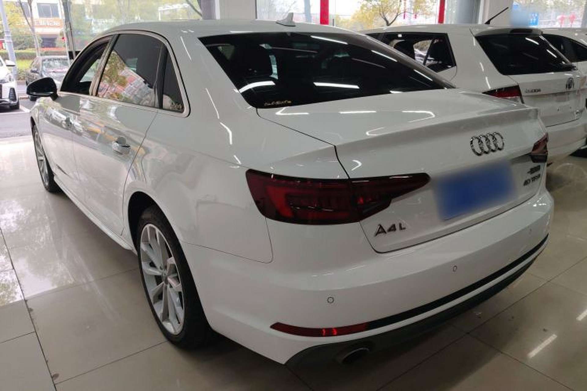 Used Audi A4L 2018 30th Anniversary Edition 40 TFSI Fashion Model Rear Left 45 Deg