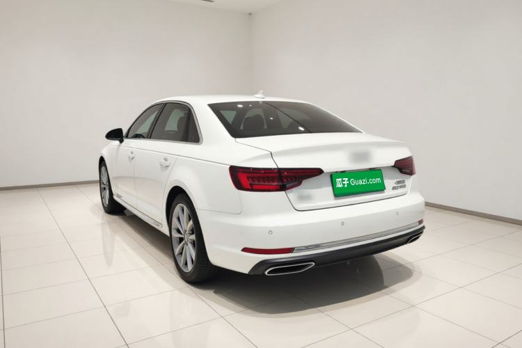 Used Audi A4L 2018 30th Anniversary Edition 40 TFSI Trendy Model Rear Left 45 Deg