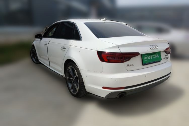 Used Audi A4L 2018 30th Anniversary Edition 45 TFSI quattro Sport model Rear Left 45 Deg