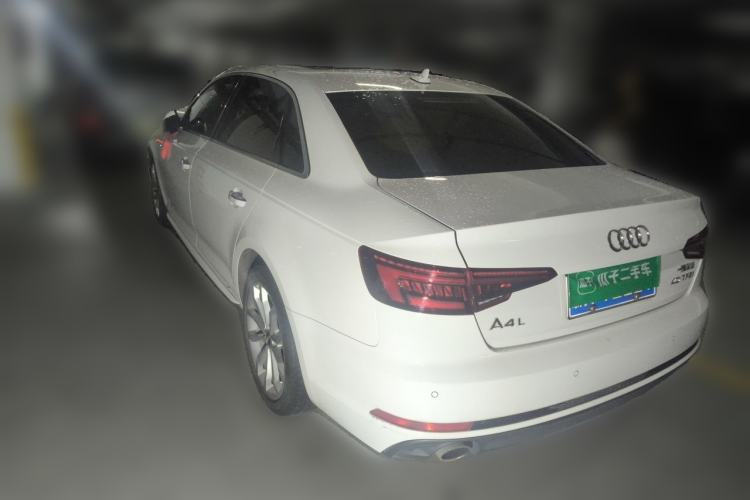 Used Audi A4L 2018 30th Anniversary Edition 40 TFSI Fashion Model Rear Left 45 Deg