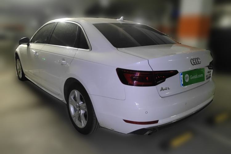 Used Audi A4L 2018 30th Anniversary Edition 40 TFSI Trendy Model Rear Left 45 Deg
