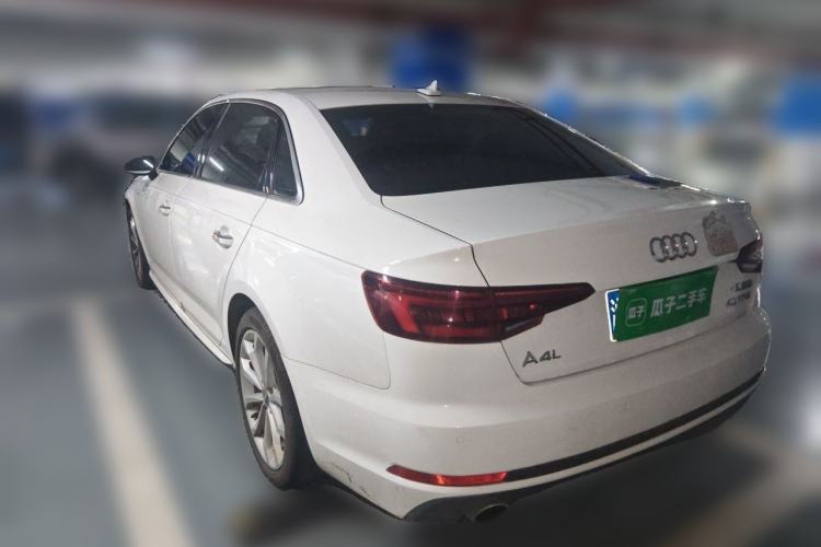 Used Audi A4L 2018 30th Anniversary Edition 40 TFSI Fashion Model Rear Left 45 Deg