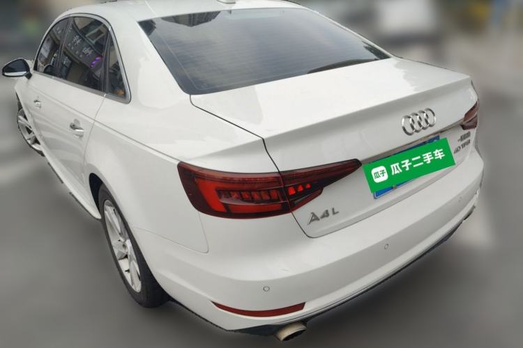 Used Audi A4L 2018 30th Anniversary Edition 40 TFSI Trendy Model Rear Left 45 Deg