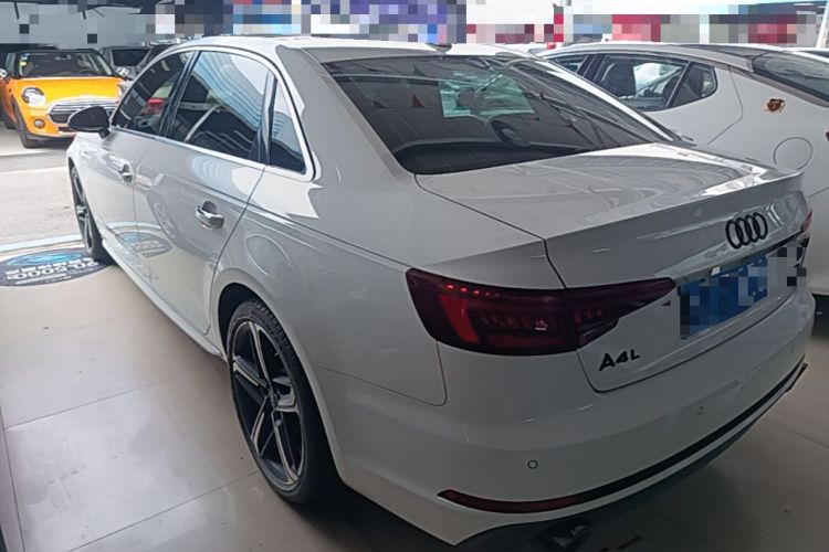 Used Audi A4L 2018 30th Anniversary Edition 40 TFSI Fashion Model Rear Left 45 Deg