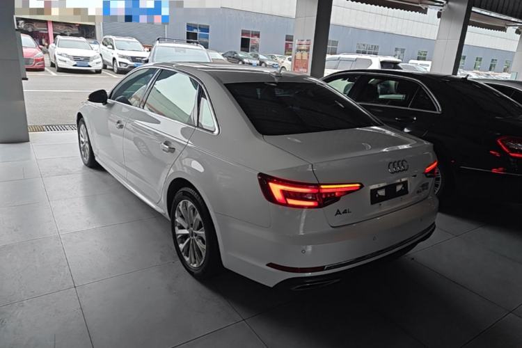 Used Audi A4L 2018 30th Anniversary Edition 40 TFSI Trendy Model Rear Left 45 Deg