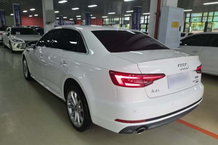 Used Audi A4L 2018 30th Anniversary Edition 40 TFSI Fashion Model Rear Left 45 Deg