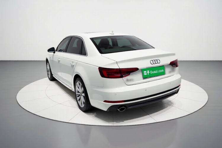 Used Audi A4L 2018 30th Anniversary Edition 40 TFSI Fashion Model Rear Left 45 Deg