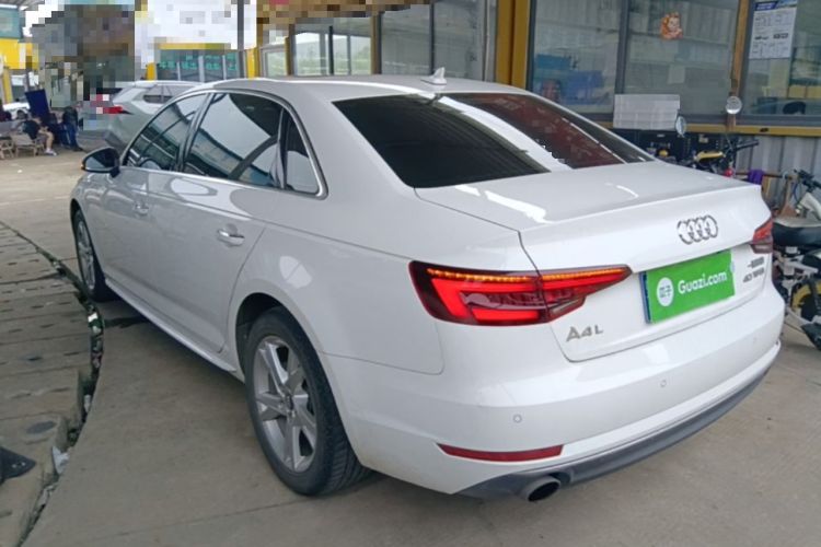 Used Audi A4L 2018 30th Anniversary Edition 40 TFSI Trendy Model Rear Left 45 Deg