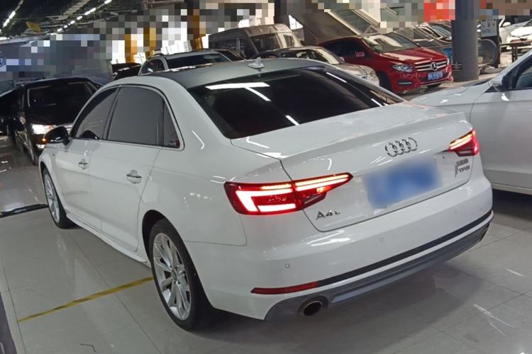 Used Audi A4L 2018 30th Anniversary Edition 40 TFSI Fashion Model Rear Left 45 Deg