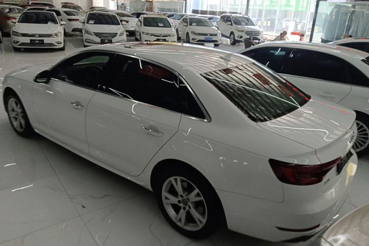 Used Audi A4L 2018 30th Anniversary Edition 40 TFSI Trendy Model Rear Left 45 Deg