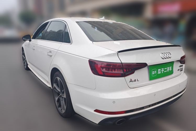 Used Audi A4L 2018 30th Anniversary Edition 45 TFSI quattro Sport model Rear Left 45 Deg