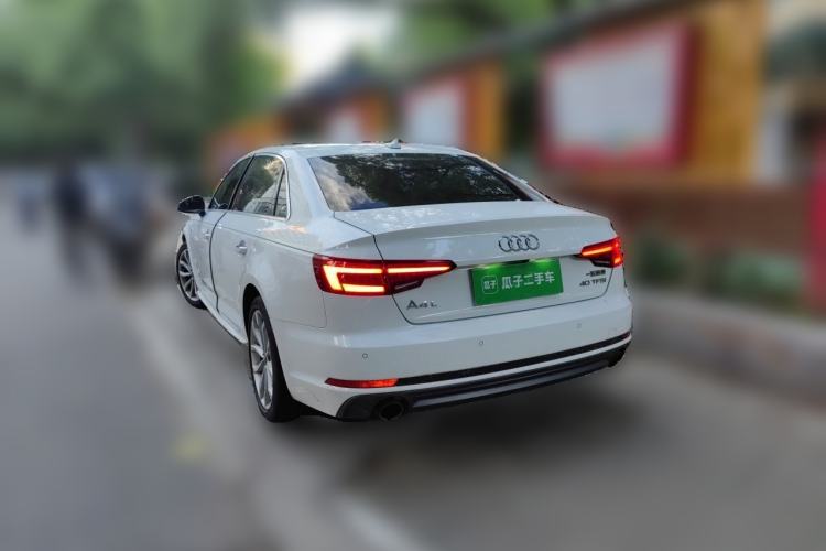 Used Audi A4L 2018 30th Anniversary Edition 40 TFSI Fashion Model Rear Left 45 Deg