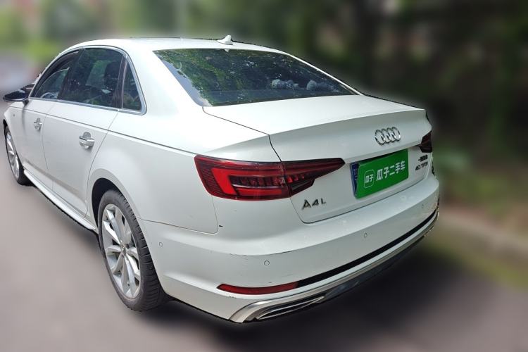 Used Audi A4L 2018 30th Anniversary Edition 40 TFSI Fashion Model Rear Left 45 Deg