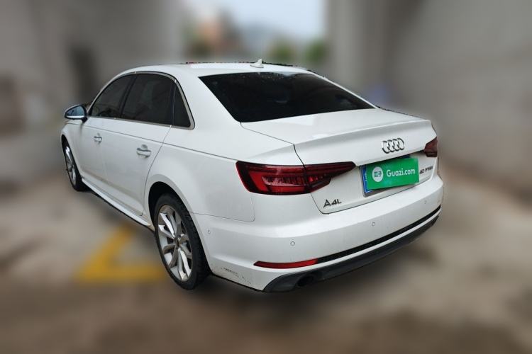 Used Audi A4L 2018 30th Anniversary Edition 40 TFSI Fashion Model Rear Left 45 Deg