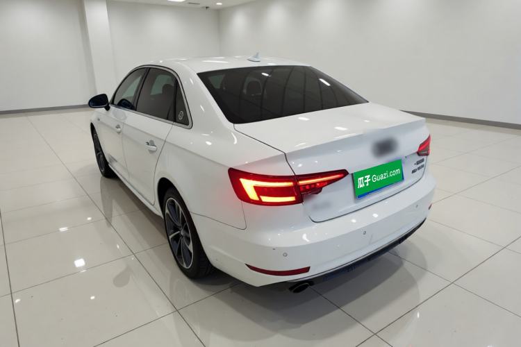 Used Audi A4L 2018 30th Anniversary Edition 40 TFSI Trendy Model Rear Left 45 Deg