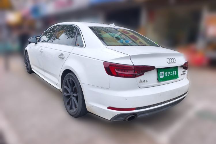 Used Audi A4L 2018 30th Anniversary Edition 40 TFSI Fashion Model Rear Left 45 Deg