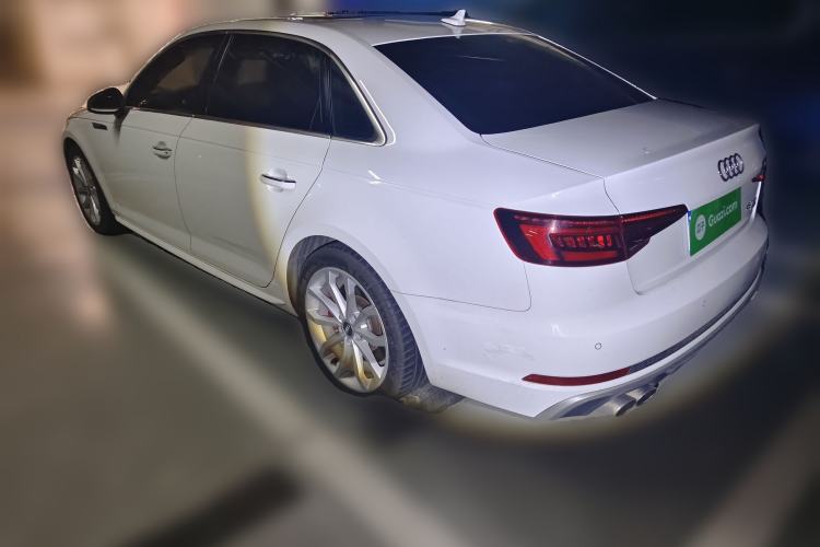 Used Audi A4L 2018 30th Anniversary Edition 45 TFSI quattro Individual Sport Edition Rear Left 45 Deg